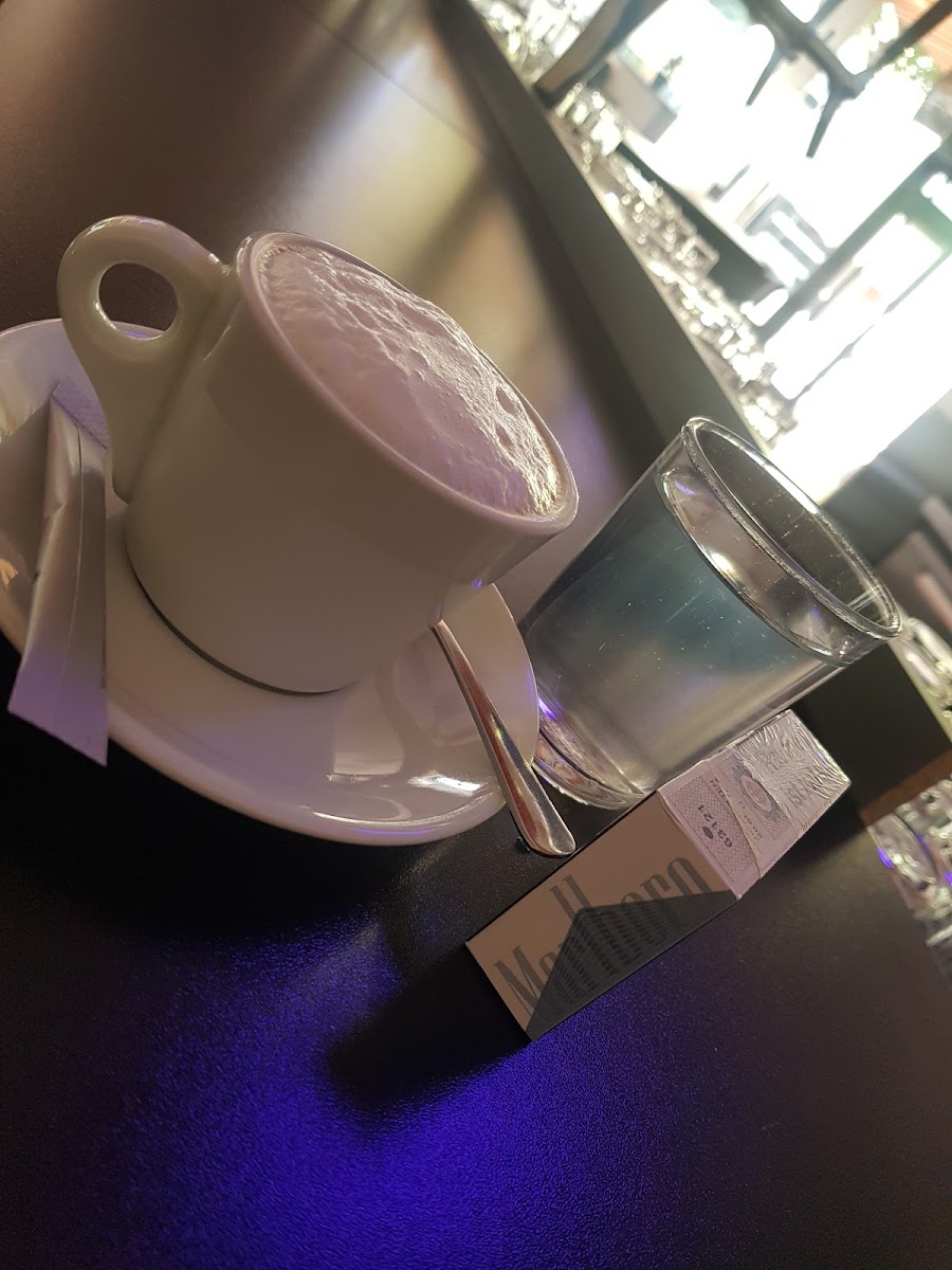 Cafe Bar Twenty 2-10